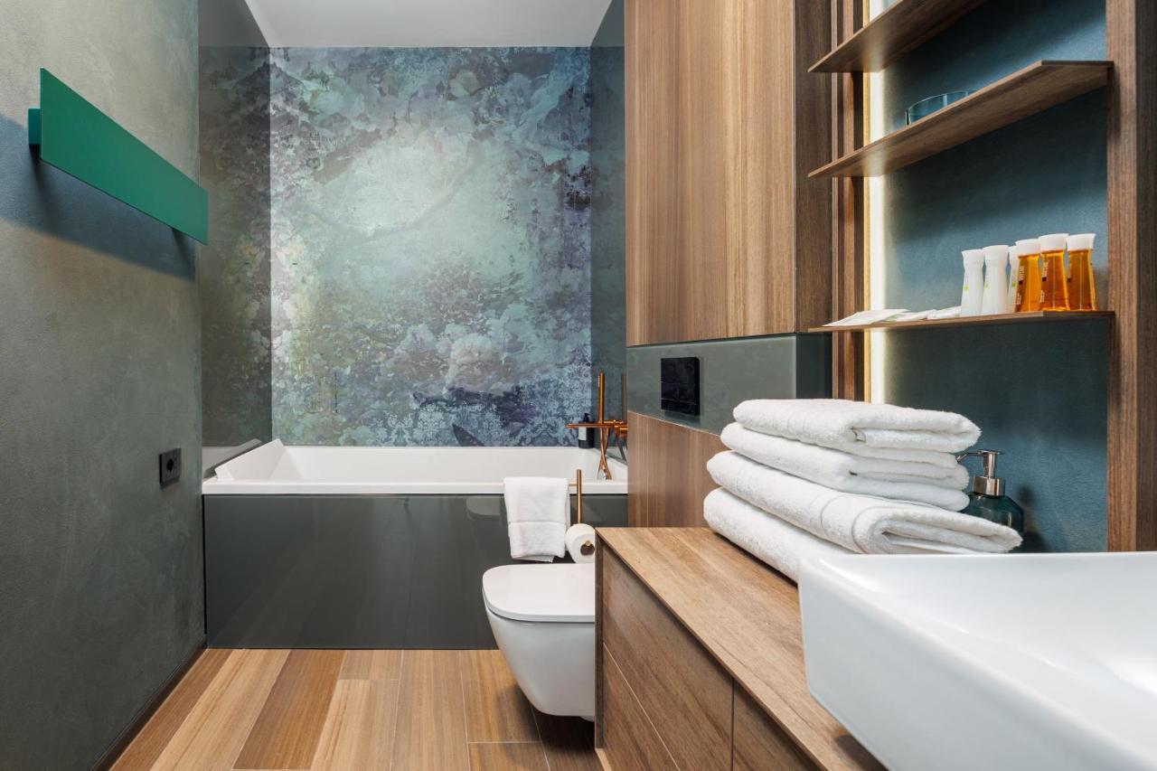 Stejeris Nature-inspired Luxury Appartamento